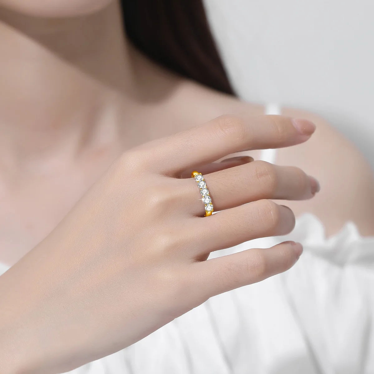 With Certficate Original Solid 18K Gold Moissanite Ring For Women 5 Stone AU 750
