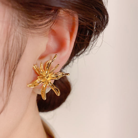 Personalized Cold Style Metal Flower Exaggerated Pearl Earrings Earrings