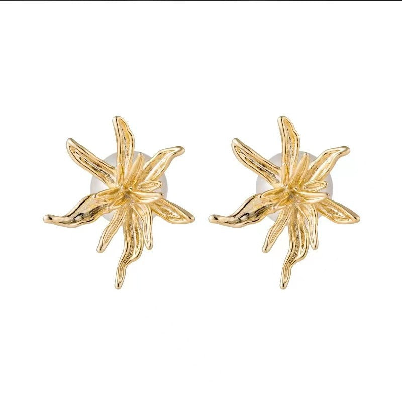 Personalized Cold Style Metal Flower Exaggerated Pearl Earrings Earrings