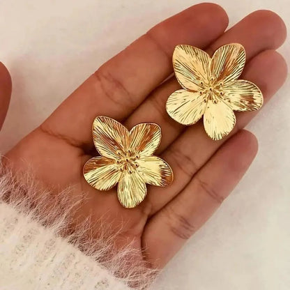 2PC Women's Fashion Trendy Stainless Steel Flower Earring