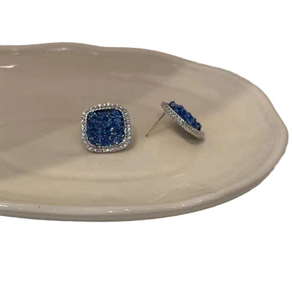 Temperamental Minority Advanced Gradient Diamond Crystal Stud Earrings